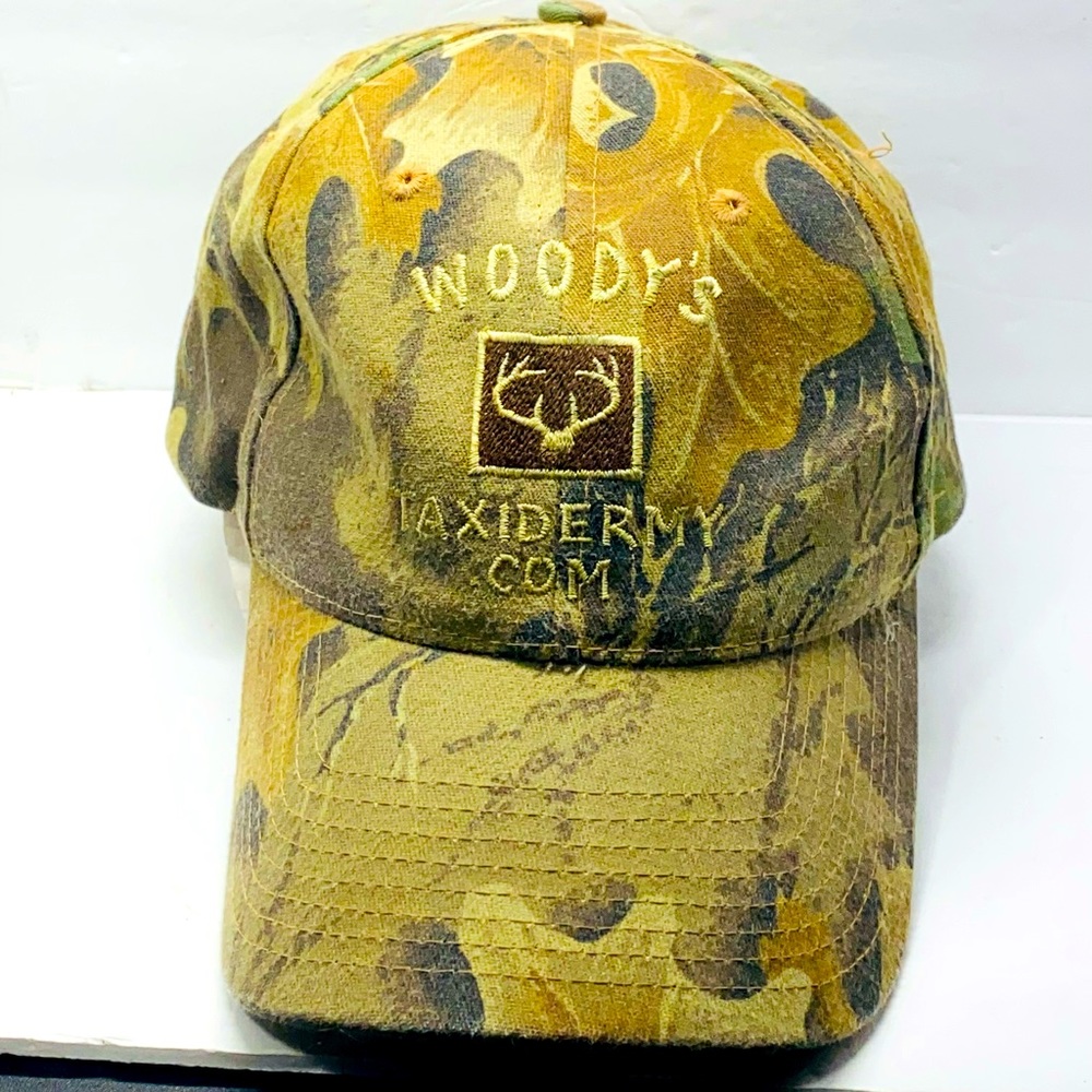 Head to Toe Advantage Camouflage Hardware Hank Embroidered Snapback Woody’s